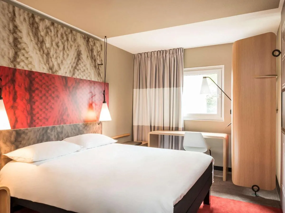 Ibis Lille Centre Grand Palais Hotel 3*,