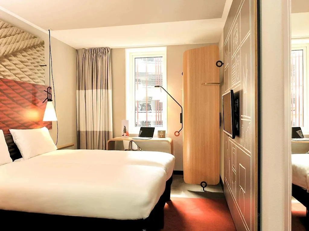 Ibis Lille Centre Grand Palais Hotel