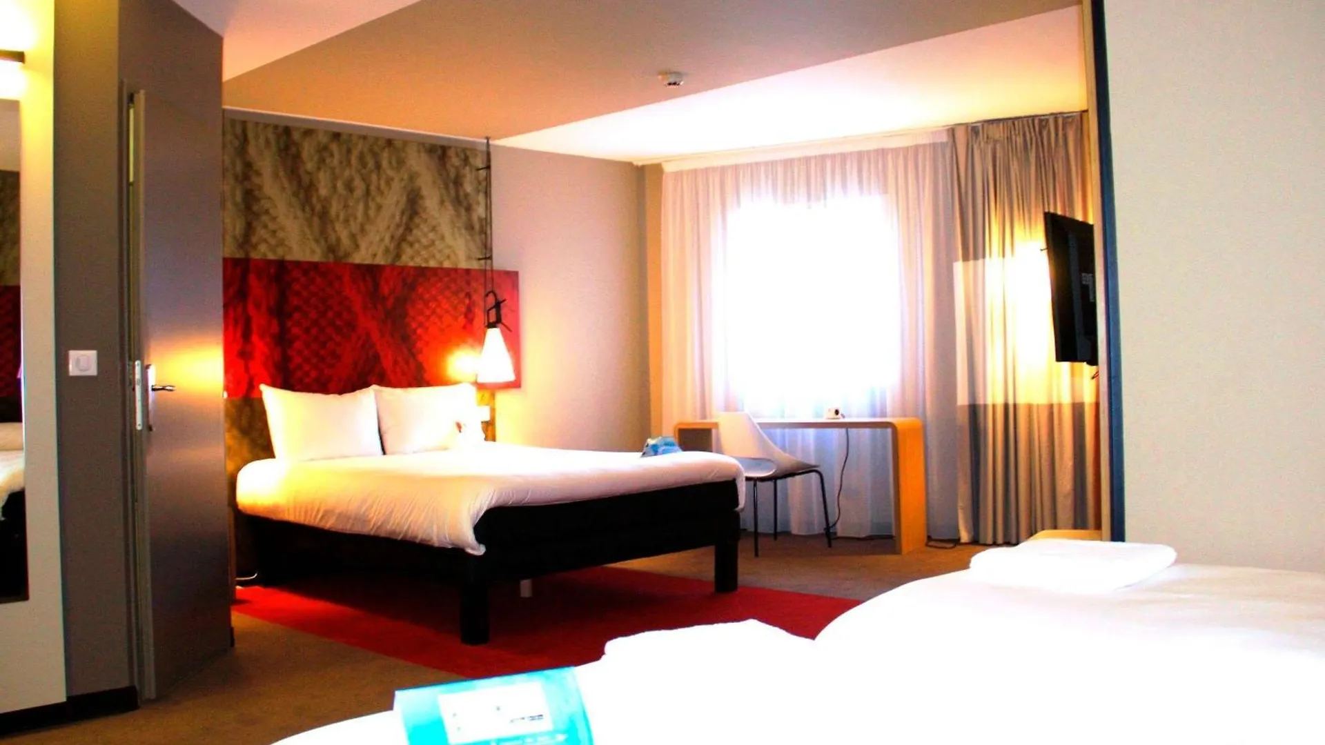 Ibis Lille Centre Grand Palais Hotel