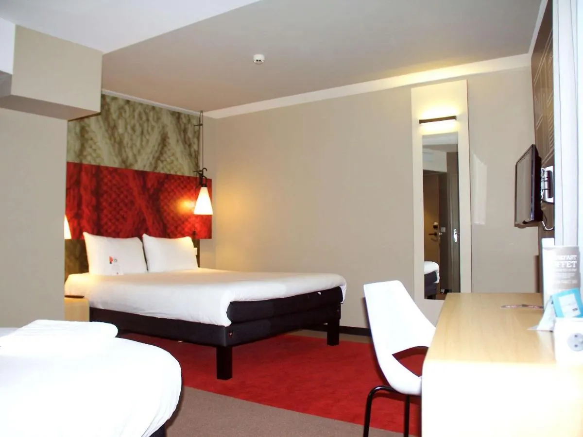Ibis Lille Centre Grand Palais Hotel 3*,